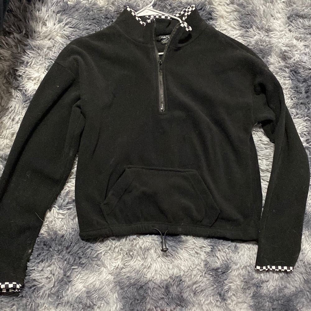 Rue21 black zip up
